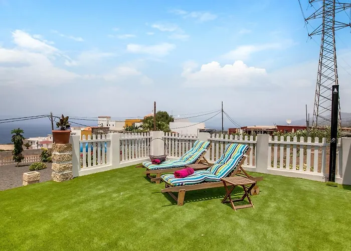 Mariposa Tatil Evi *